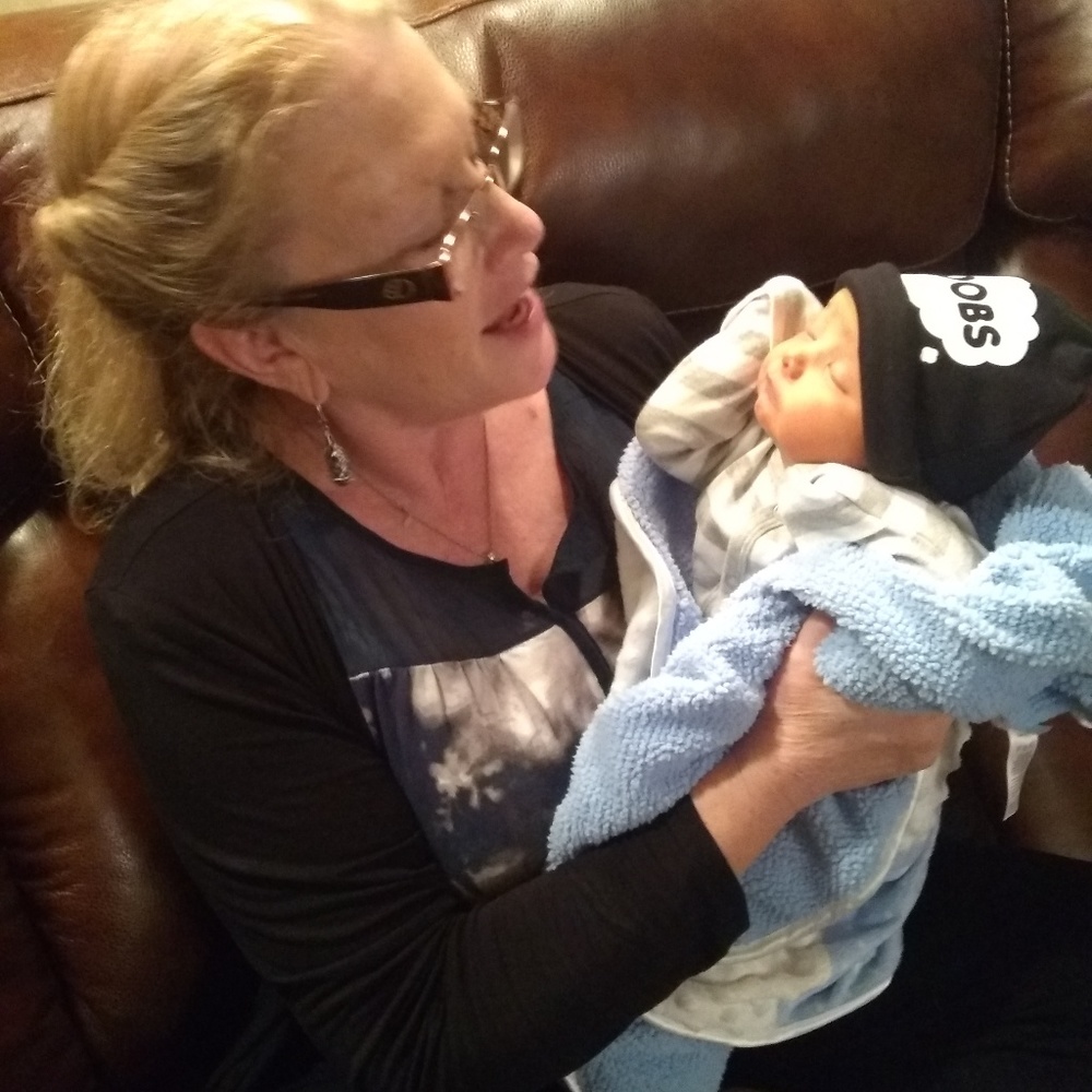 Meet your Posher, Kim a new great grandma